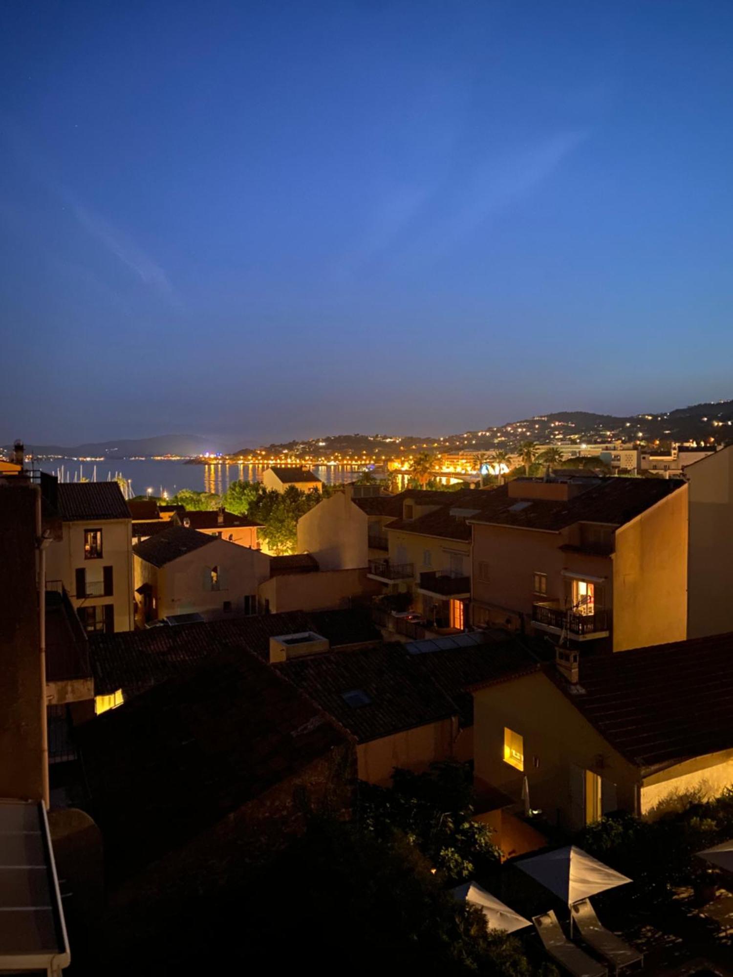 Appart Vue Mer Coeur Ville - Casa Riviera Bellevue Σαιντ-Μαξίμ Εξωτερικό φωτογραφία